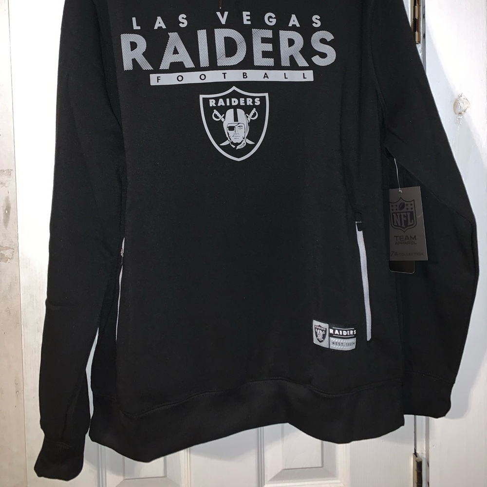 🏈⚔️🏴‍☠️☠️ Las Vegas Raiders Stacked NFL Football Hoodie ☠️🏴‍☠️⚔️🏈 - Picture 4 of 11